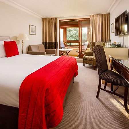 Sunday Box Hill Burford Bridge Hotel Dorking Ngoại thất bức ảnh