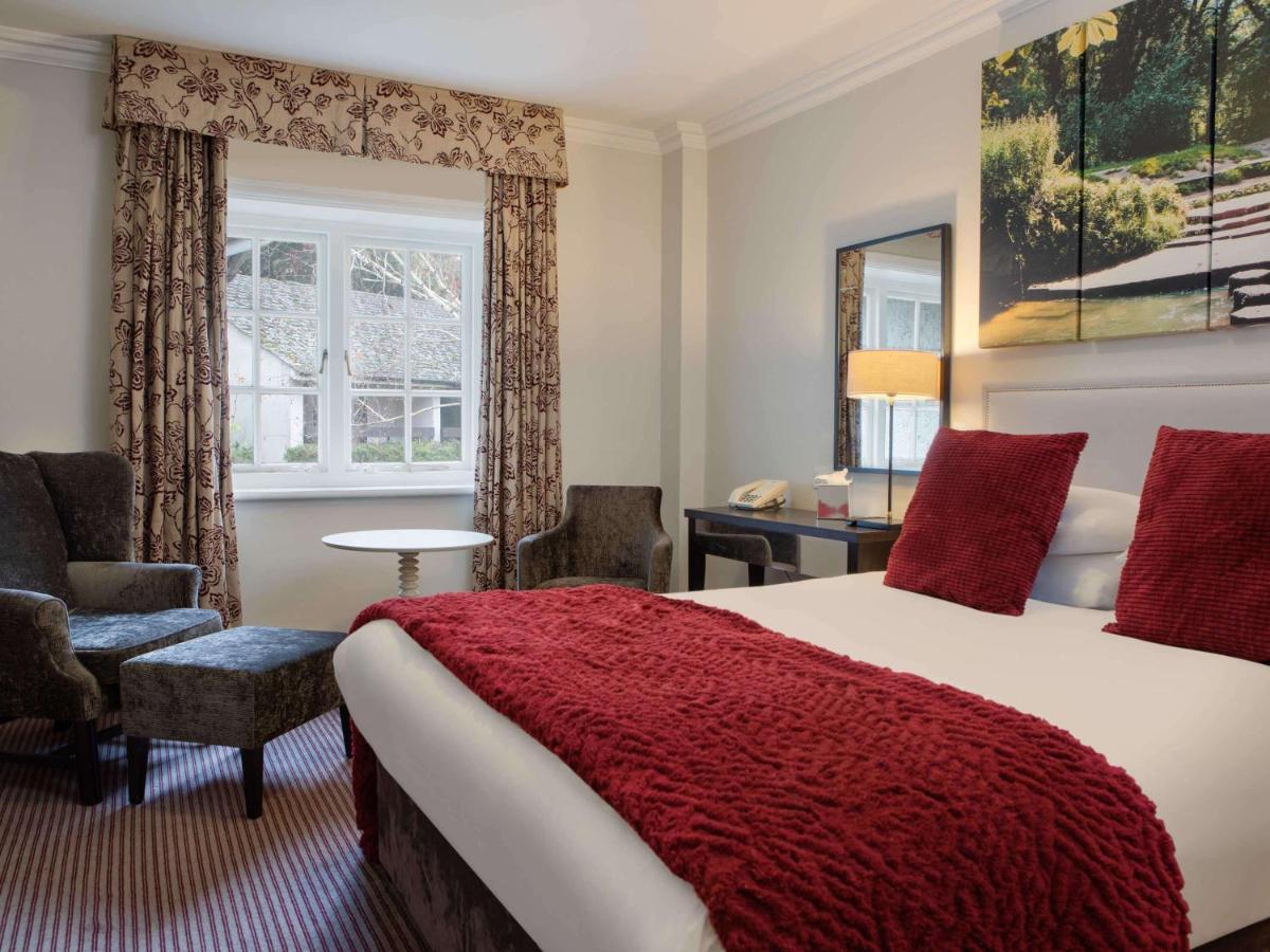 Sunday Box Hill Burford Bridge Hotel Dorking Ngoại thất bức ảnh