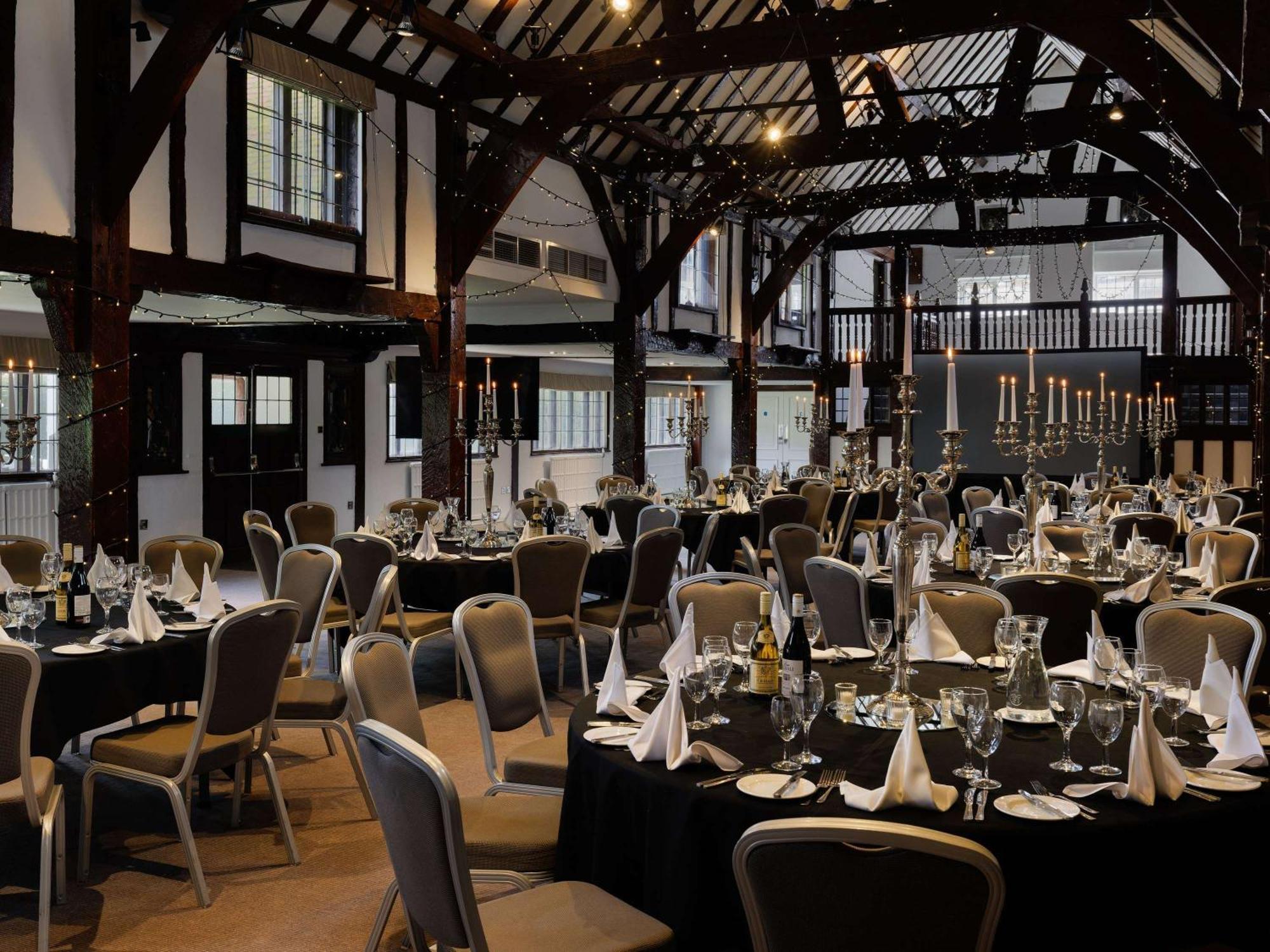 Sunday Box Hill Burford Bridge Hotel Dorking Ngoại thất bức ảnh