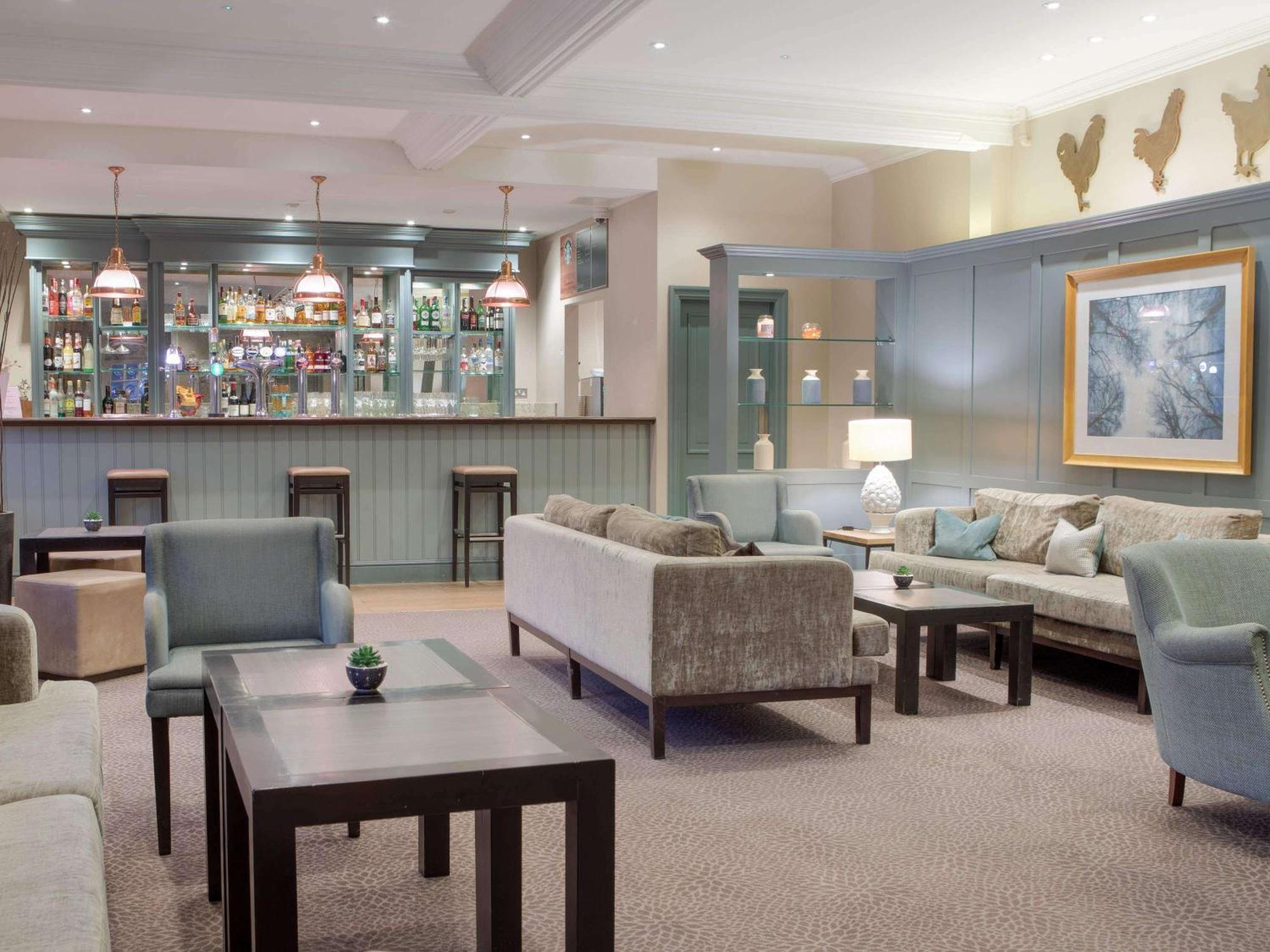 Sunday Box Hill Burford Bridge Hotel Dorking Ngoại thất bức ảnh