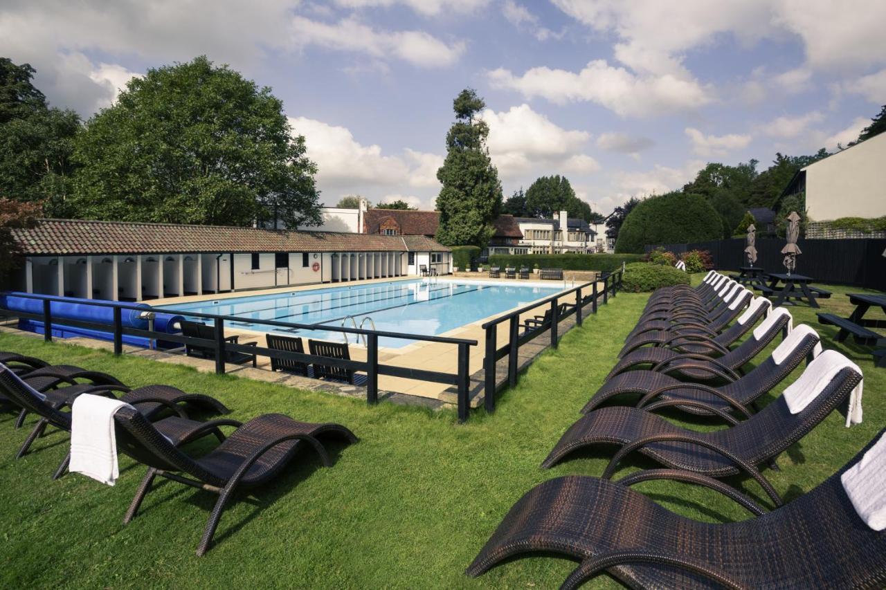Sunday Box Hill Burford Bridge Hotel Dorking Ngoại thất bức ảnh