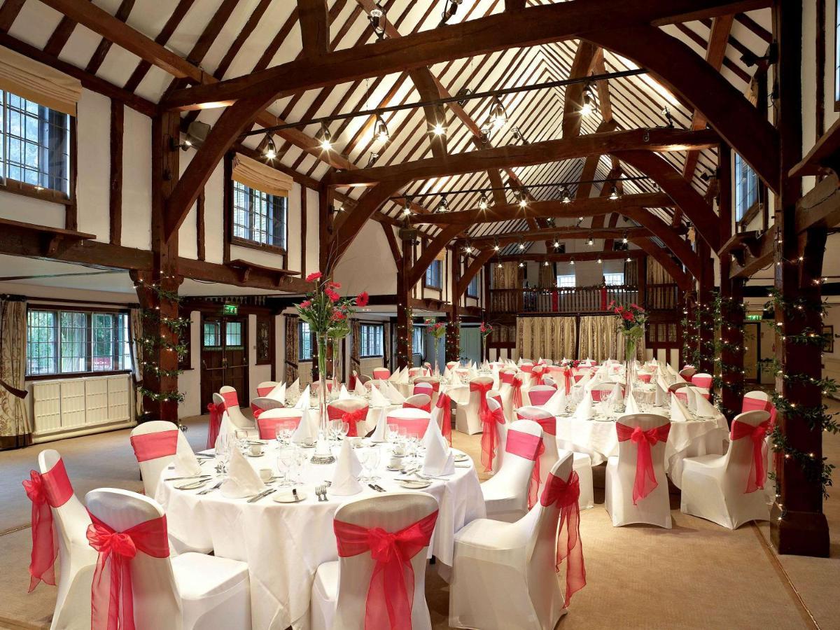 Sunday Box Hill Burford Bridge Hotel Dorking Ngoại thất bức ảnh